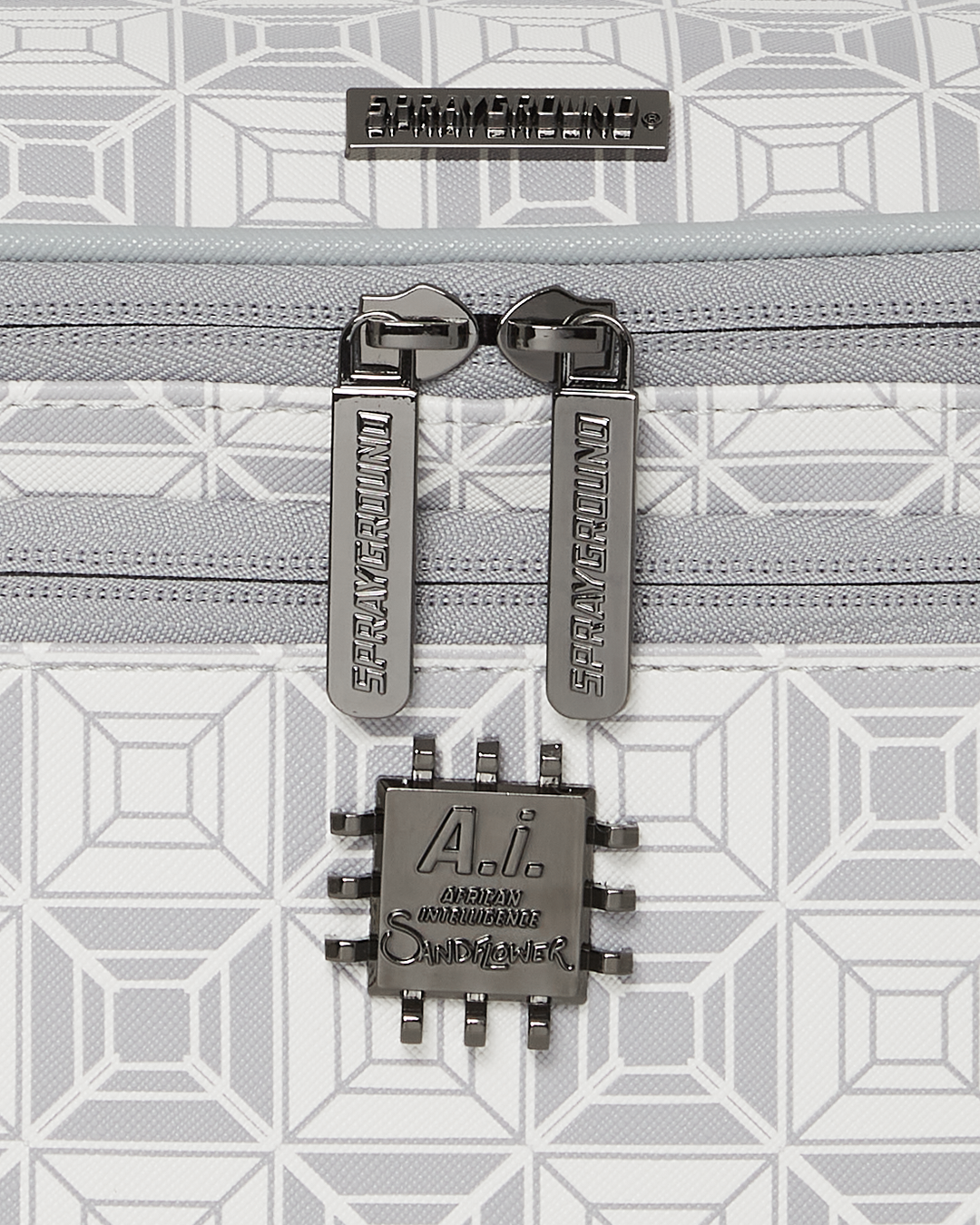 A.I.8 AFRICAN INTELLIGENCE BOOKED & BUSY COSMETIC CASE - Image 17